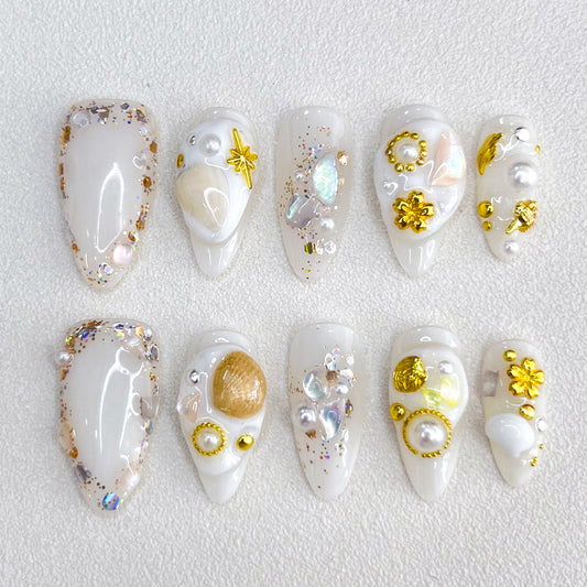 Starlit Seashell Dreams
